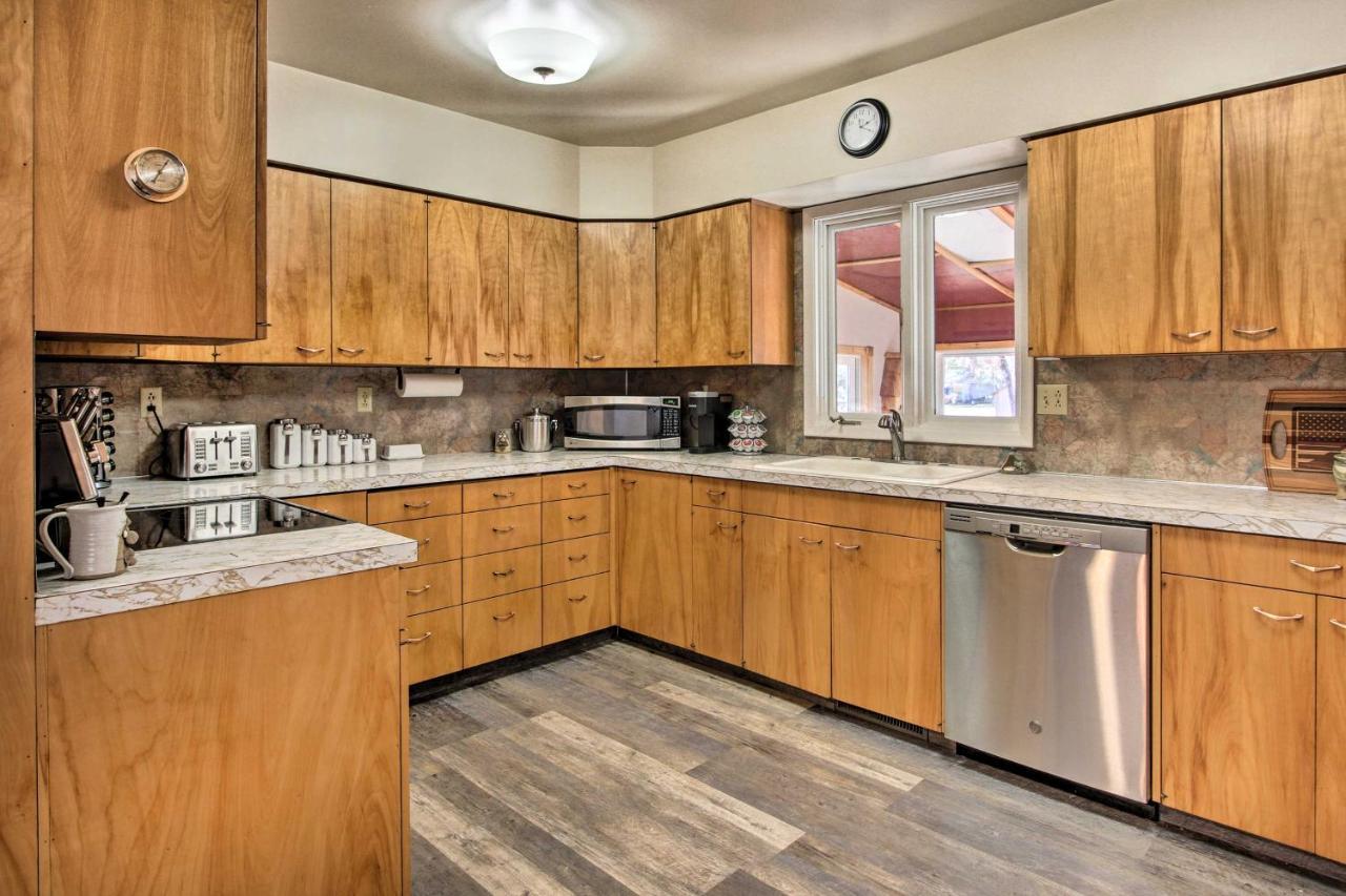 Cozy Choteau Home With Fire Pit, Grill, Yard! المظهر الخارجي الصورة